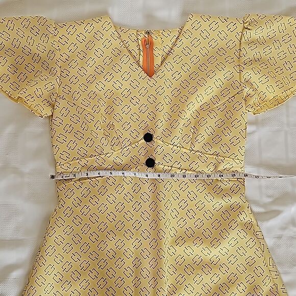 Vintage 1960s Custom-Made Women's Maxi Dress With Bell Short Sleeves Yellow Med - Picture 11 of 16